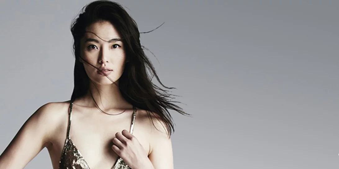 Χριστούγεννα 2015: 10+1 υπέροχα φορέματα για κάθε στυλ και budget