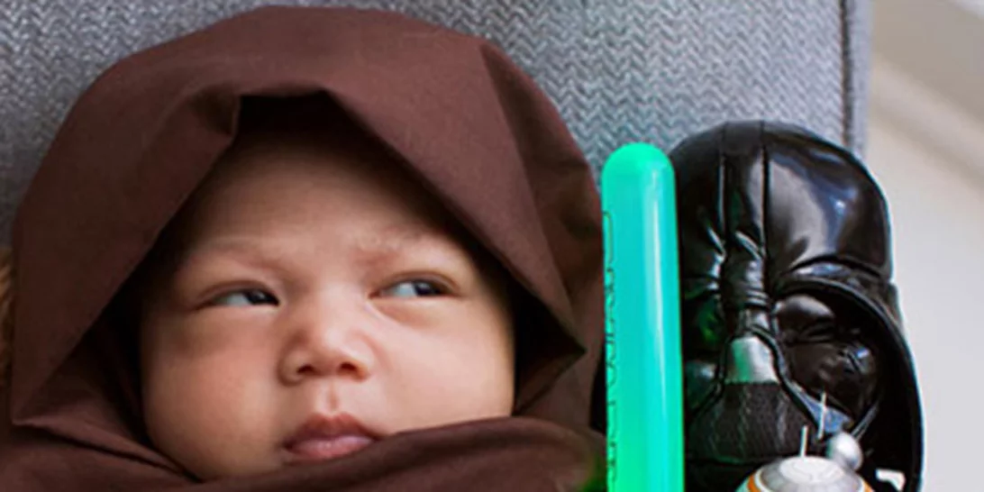 Ο Mark Zuckerberg μεταμφιέζει την κόρη του σαν Jedi και το Internet γεμίζει Star Wars μωρά