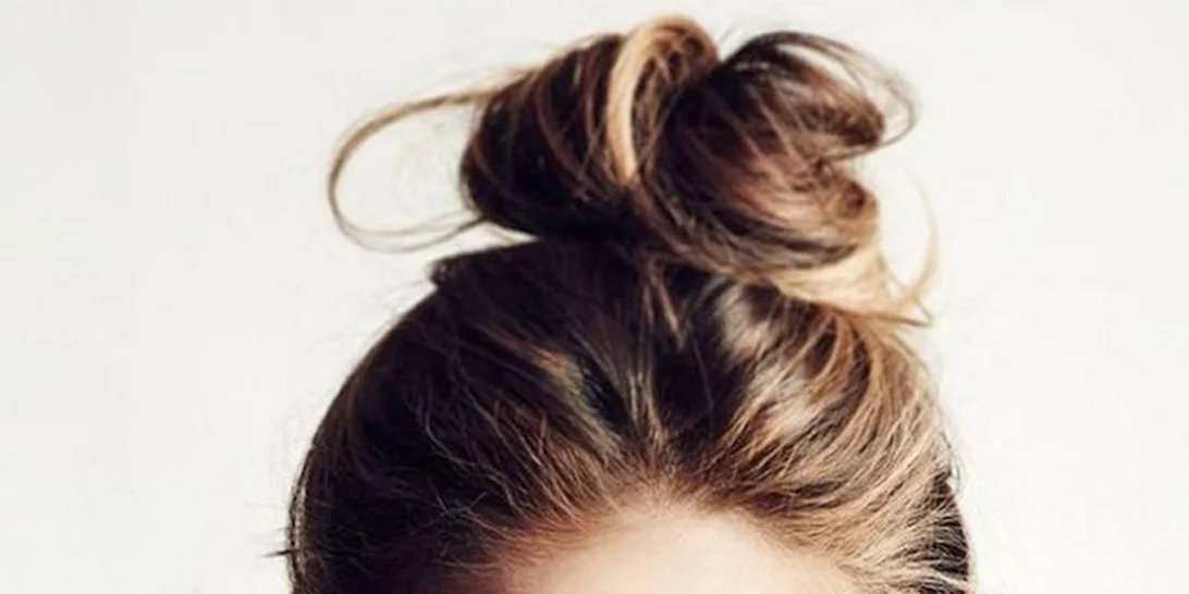 Μαλλιά μετά το γυμναστήριο: 4 εύκολα και γρήγορα χτενίσματα