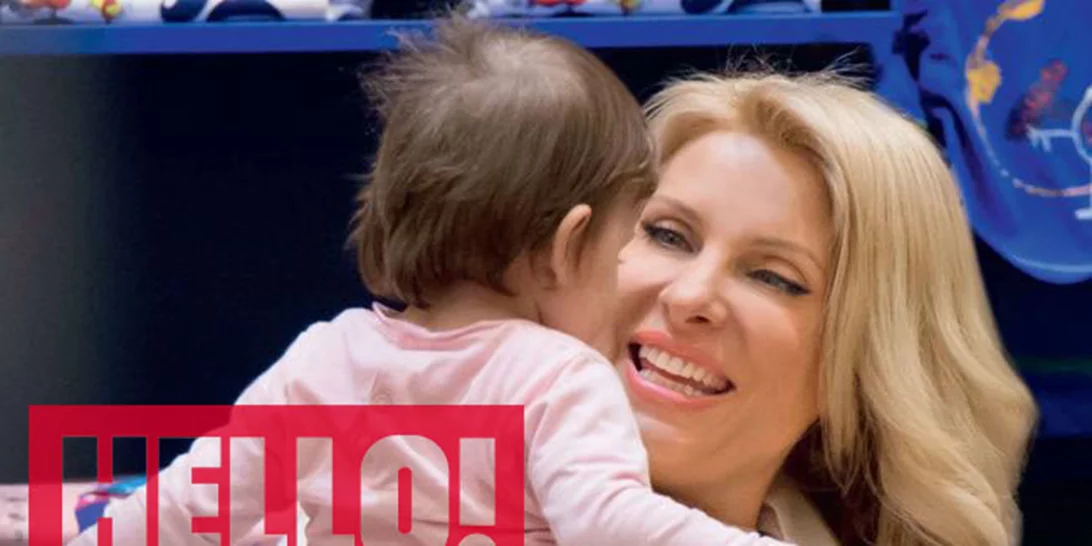 Ελένη Μενεγάκη: Βόλτα για ψώνια αφιερωμένη στις κόρες της