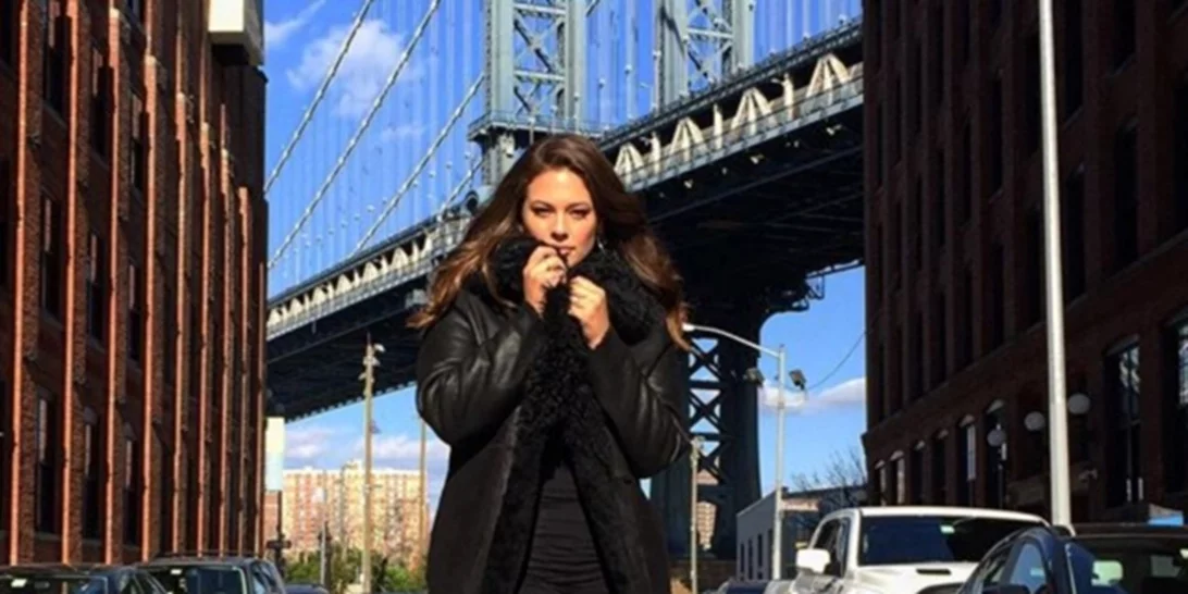 Ashley Graham: Το plus size μοντέλο που περπάτησε στη πασαρέλα του Michael Kors