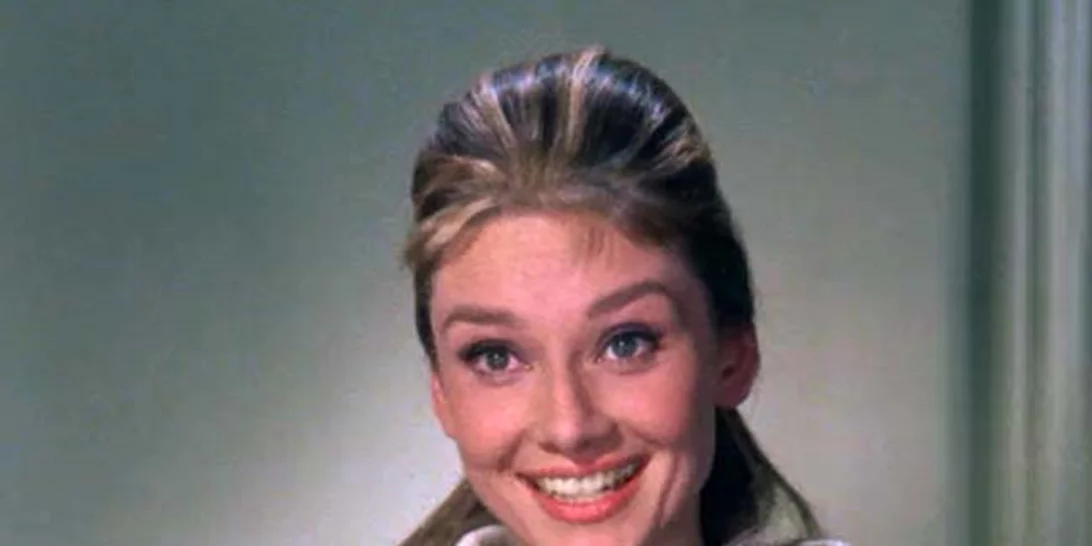 Ελιάνα Χρυσικοπούλου: Γράφει γιατί το πλέξιμο είναι η νέα γιόγκα και εξηγεί γιατί το λατρεύουν οι celebrities!