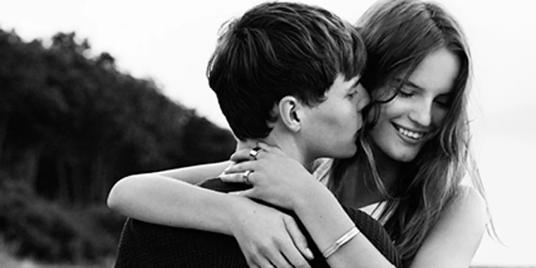 Beyond: Γνώρισε τη νέα σειρά κοσμημάτων Calvin Klein