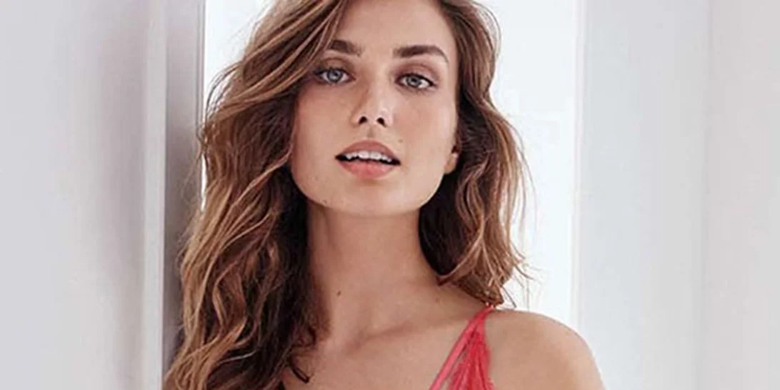 Η νέα σειρά εσωρούχων της H&M είναι και σέξι και κομψή!