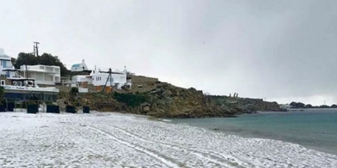 Χιόνι σε Μύκονο και Πάρο!