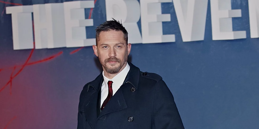 Όλες οι φορές που ο Tom Hardy ντύθηκε σαν τον James Bond