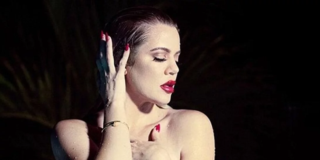 Η Khloe Kardashian αδυνάτισε και κυκλοφορεί διαρκώς γυμνή!