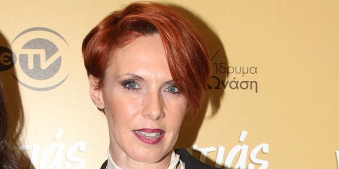 Εβελίνα Παπούλια: «Μικρή με φώναζαν Βαγγέλη»