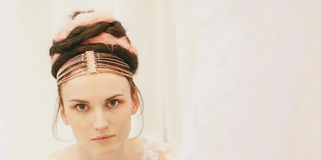 Ode to Whispering Veils: Η παρουσίαση των πιο ρομαντικών νυφικών