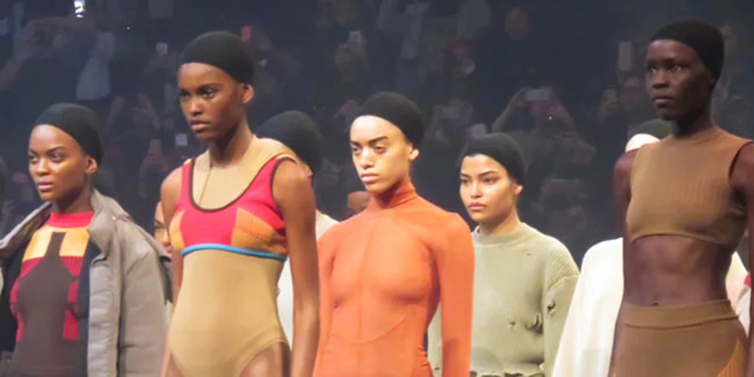 Yeezy Season 3: Οι πιο juicy λεπτομέρειες του χτεσινοβραδινού show μέσα από 20 φωτογραφίες