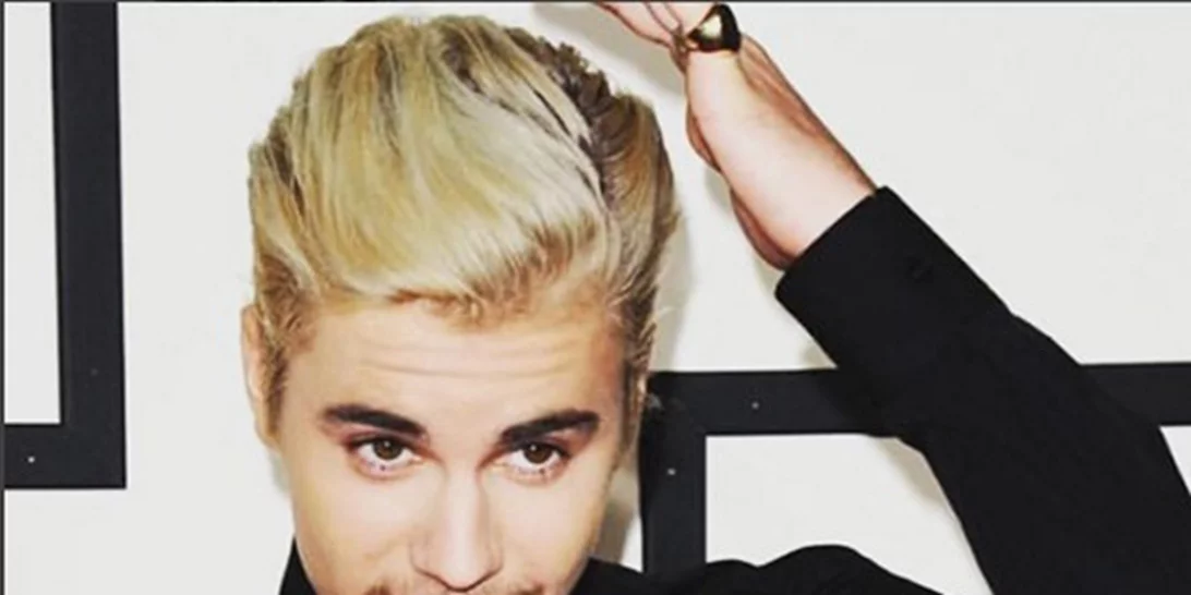 Ο Justin Bieber είχε τον πιο γλυκό συνοδό στα Grammys