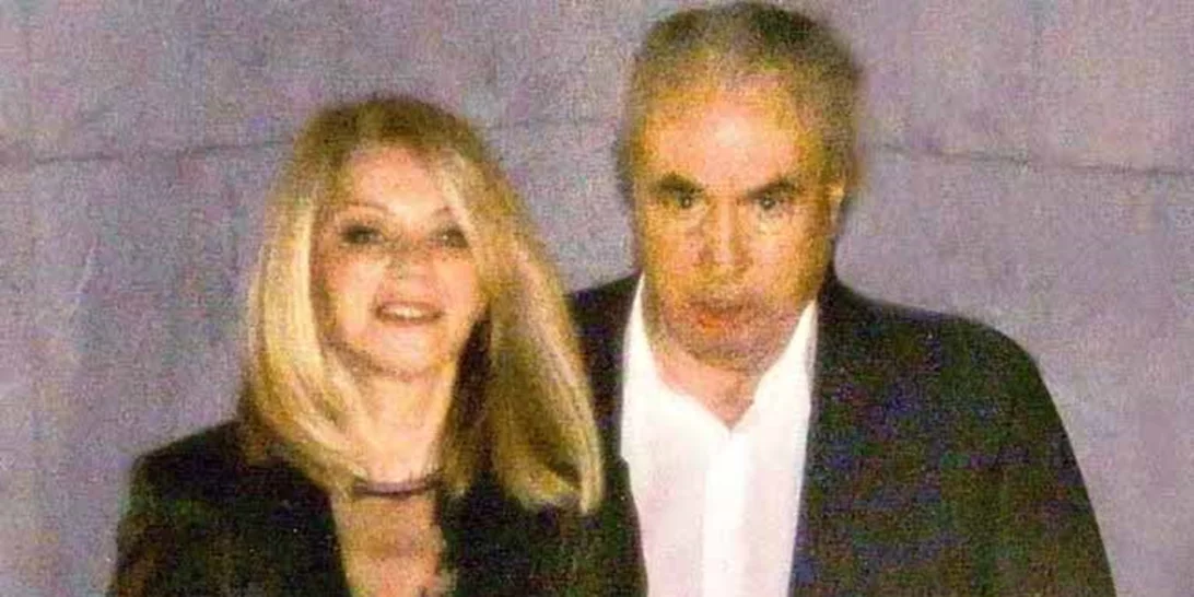 Σμαράγδα Καρύδη: Μιλά για τις μικρές στιγμές της σχέσης της, που αρνείται να δημοσιοποιήσει για να μη χαθεί το μέτρο