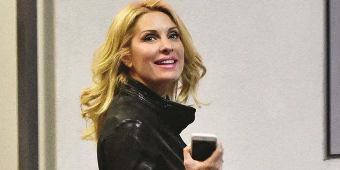 Ελένη Μενεγάκη: Ατενίζει με χαμόγελο το τηλεοπτικό της μέλλον