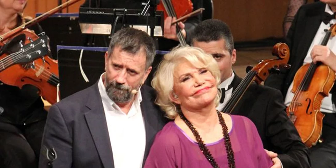 «50 χρόνια Γιώργος Κατσαρός »: Ποιοι διάσημοι βρέθηκαν στη συναυλία στο Μέγαρο Μουσικής