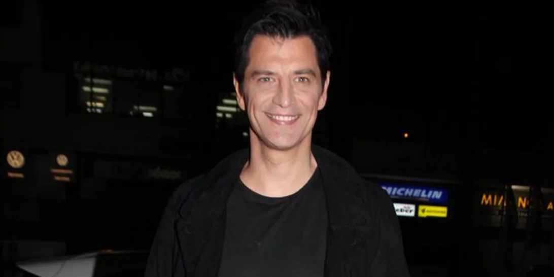 Πλήθος επωνύμων στην επίσημη πρεμιέρα της παράστασης «Victor Victoria»