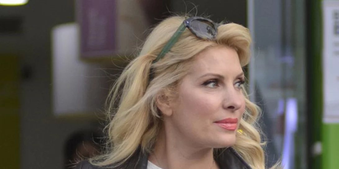 Ελένη Μενεγάκη: Για ψώνια στο φαρμακείο