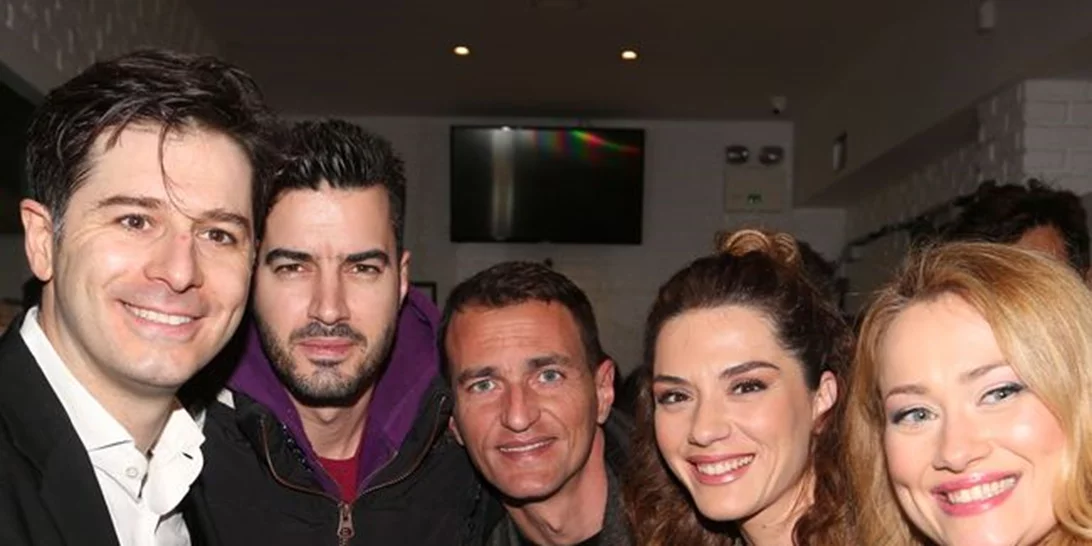 Ποιοι βρέθηκαν στην επίσημη πρεμιέρα της παράστασης «Ο μυστήριος mr love»