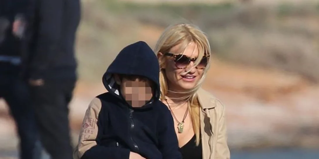 Γιώργος Λιάγκας- Φαίη Σκορδά: Οικογενειακή βόλτα!