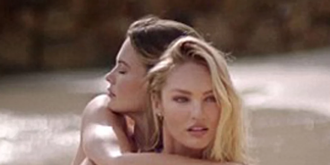 Η Victoria's Secret υποδέχεται το καλοκαίρι με την πιο σέξι φωτογράφηση