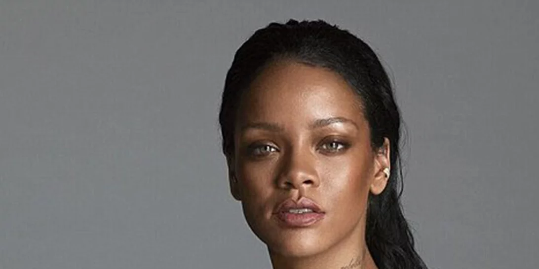 Rihanna: Φωτογραφίζεται για το εξώφυλλο της Vogue και εξομολογείται