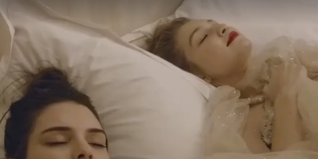 Kendall Jenner - Gigi Hadid: Έτσι είναι ένα Chanel pijama party μαζί τους! (βίντεο)