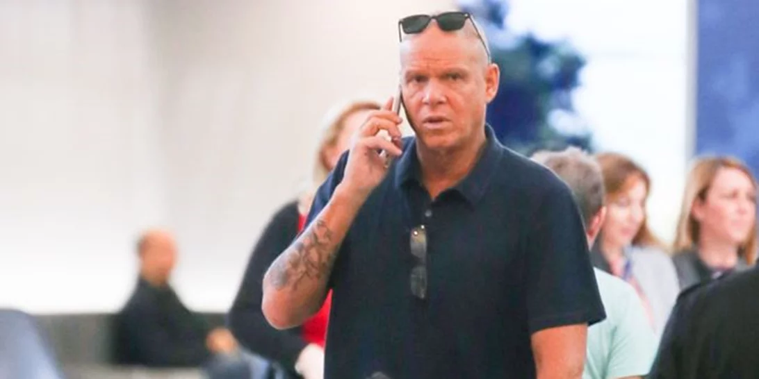 Tζώνη Καλημέρης: Ταξίδι με τους γιους του!