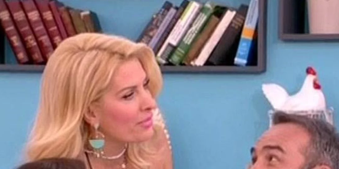 Ελένη Μενεγάκη: Τι φόρεσε στην εκπομπή της Τρίτης