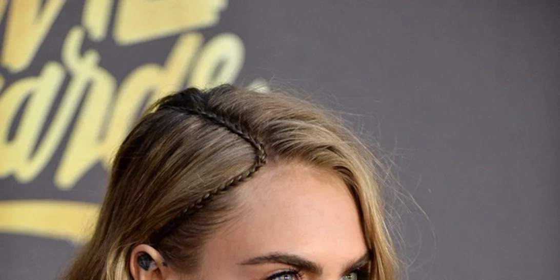 Cara Delevingne: Δηλώνει άκρως ερωτευμένη και... αρραβωνιασμένη;