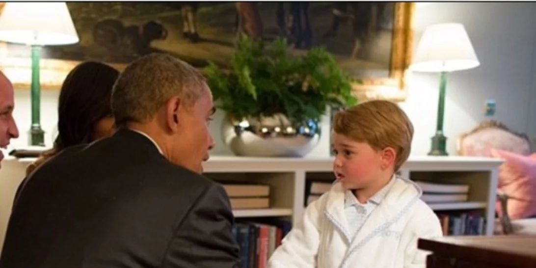 Φρενίτιδα προκλήθηκε για τη ρόμπα που φόρεσε ο πρίγκιπας George