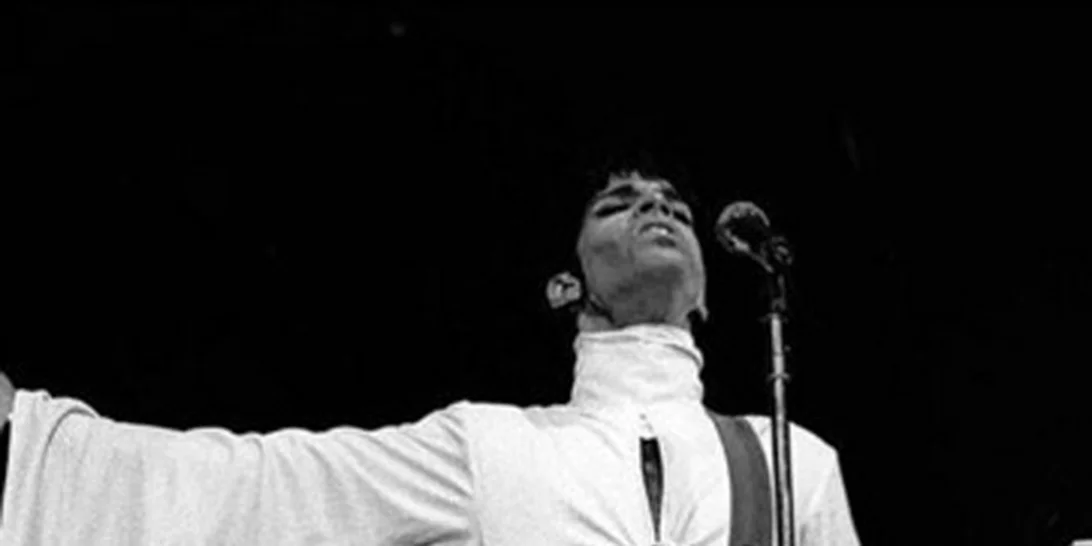 Prince: Οι αναρτήσεις των μεγαλύτερων σταρ για τον θάνατο του θρύλου της ποπ