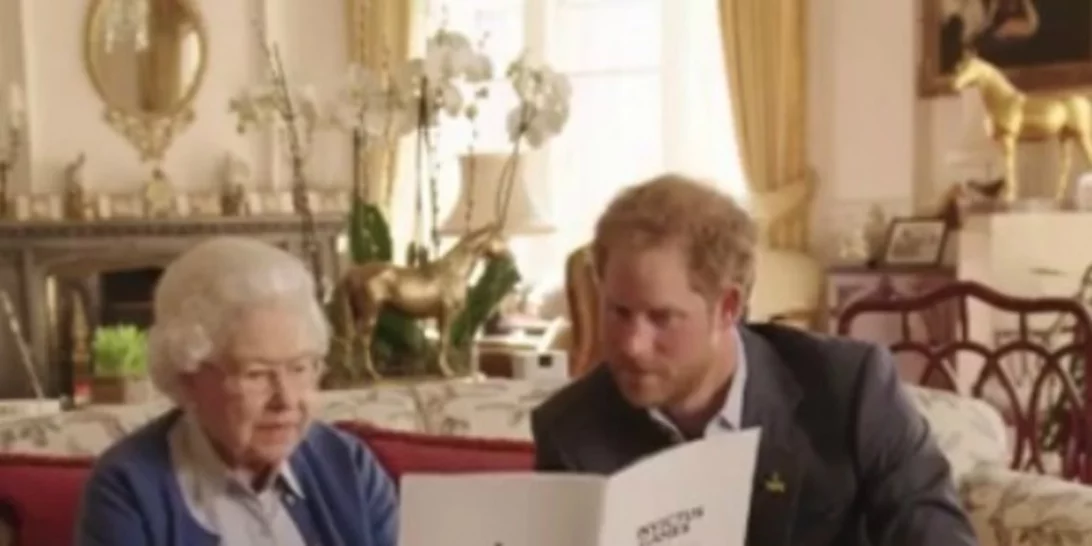 Βασίλισσα Ελισάβετ Vs Obama: Η πρόκληση που καλείται να αντιμετωπίσει το Παλάτι