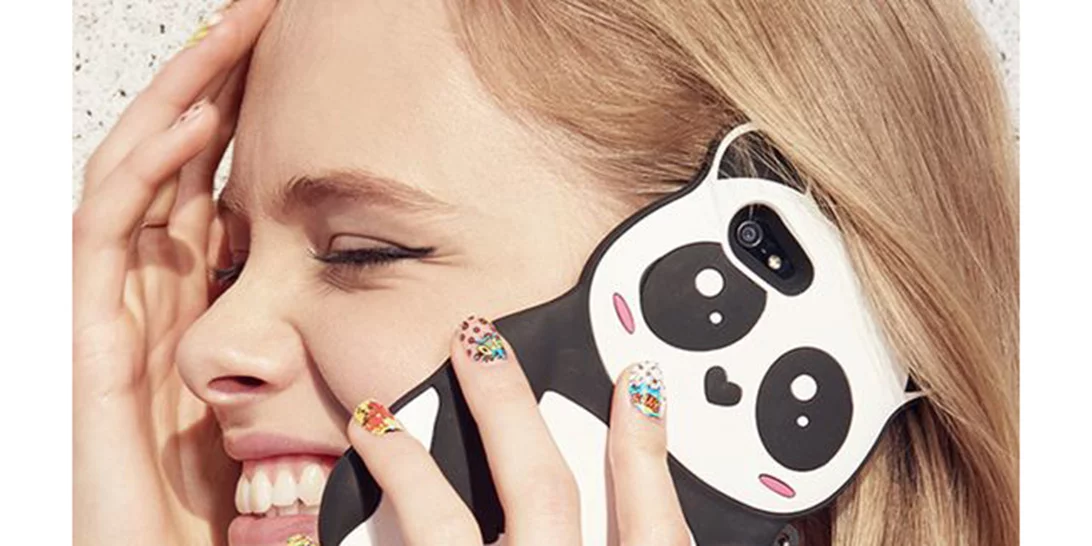 Γιατί δεν κάνει να φορτίζεις το κινητό σου σε δημόσιες πρίζες