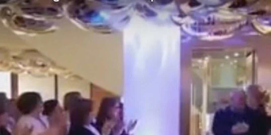 H συγκινητική έκπληξη που έκαναν οι υπάλληλοι των Zara στον ιδρυτή τους