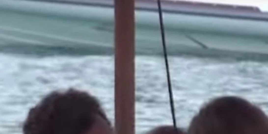 Βίκυ Καγιά - Ηλίας Κρασσάς: Σε παραλία της Μυκόνου με την κόρη τους (Video)