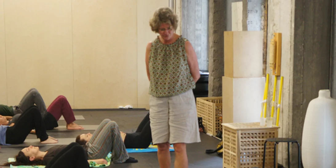 Θέλεις ένα «νέο σώμα»; Δοκίμασε τη μέθοδο Feldenkrais!