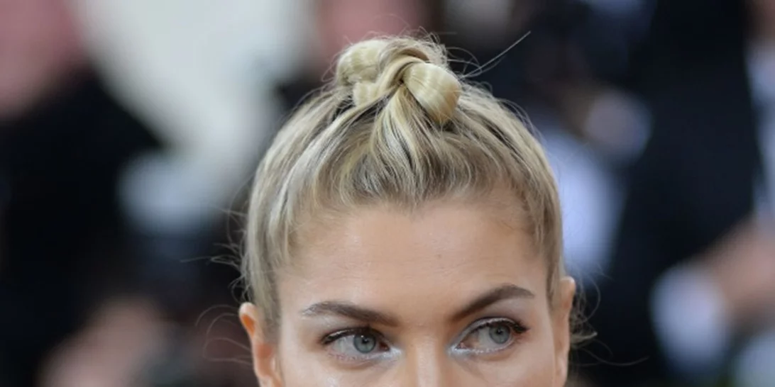 Jessica Hart | Έγκυος το μοντέλο και πρώην σύντροφος του Σταύρου Νιάρχου