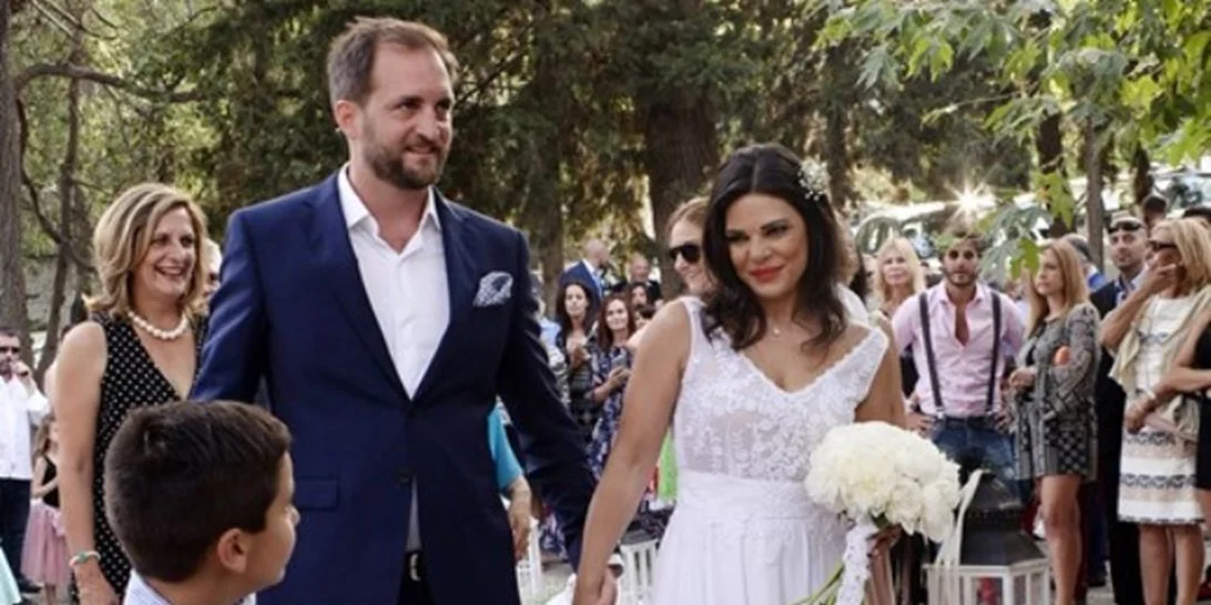 Μαρίνα Ασλάνογλου - Δημοσθένης Πέππας: Παντρεύτηκαν στη Σκιάθο