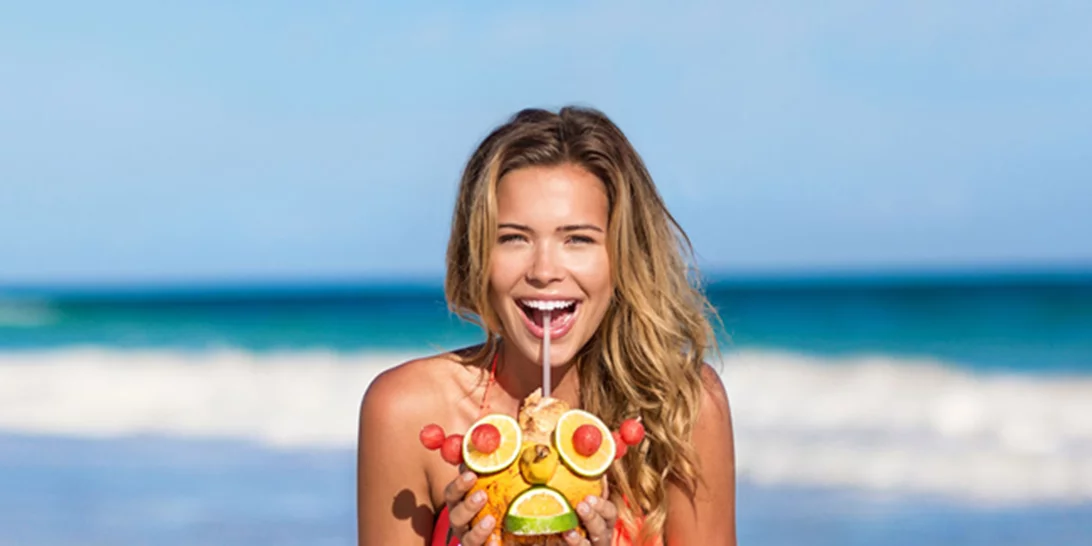 Βρήκαμε τα αγαπημένα μαγιό των celebrities (+15 κομμάτια του brand που θα λατρέψεις)