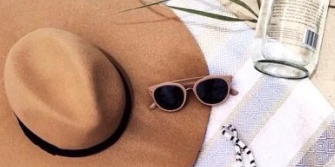 Το καλοκαίρι ήρθε, εσύ αγόρασες όλα τα beauty essentials;