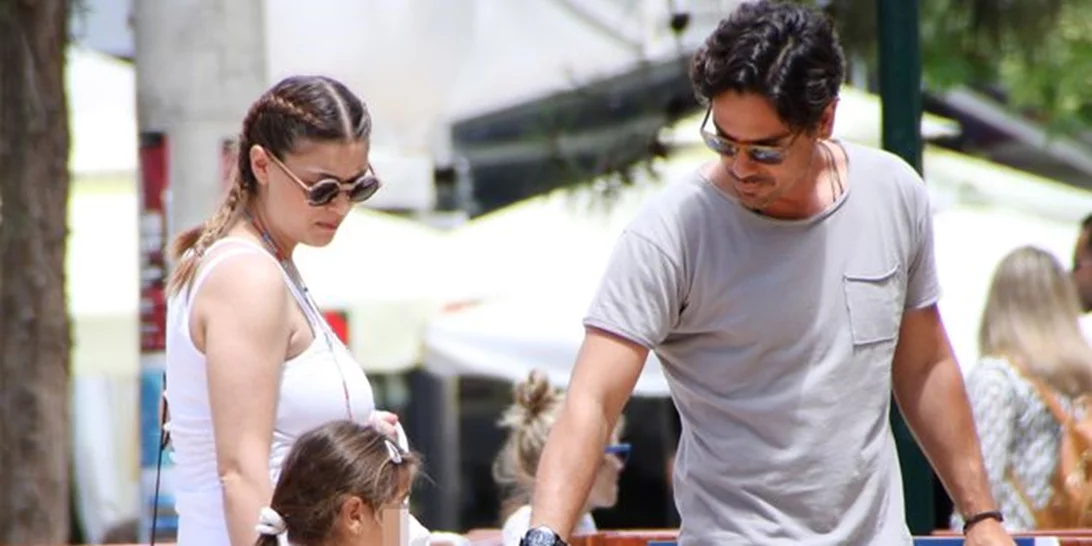 Δέσποινα Καμπούρη: Με την κόρη της στην παιδική χαρά