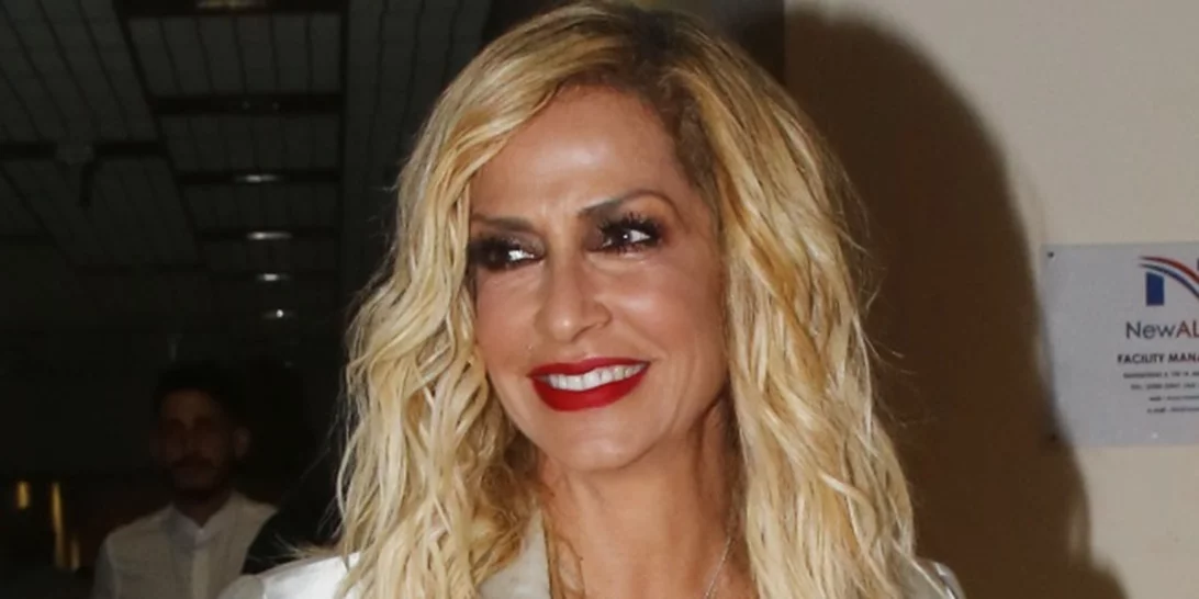 Άννα Βίσση: Με ανέμελο ξανθό καρέ - Δες το νέο της hairlook