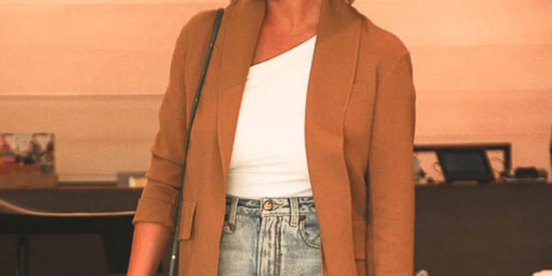 Μα πόσο θεά; Αυτό είναι το κορμί της σταρ δύο μήνες μετά τη γέννα