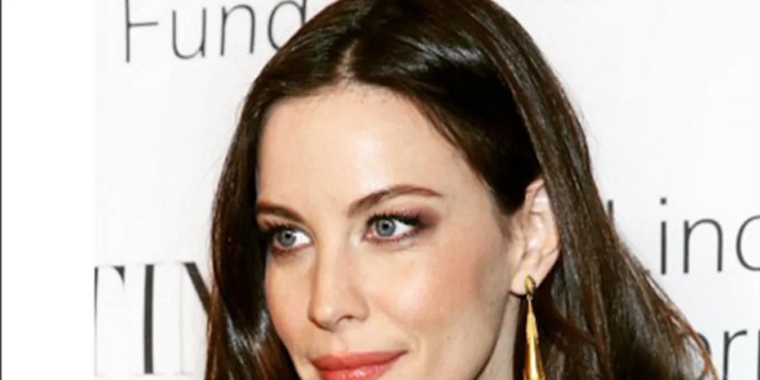 Liv Tyler: Έφερε στον κόσμο το τρίτο της παιδί