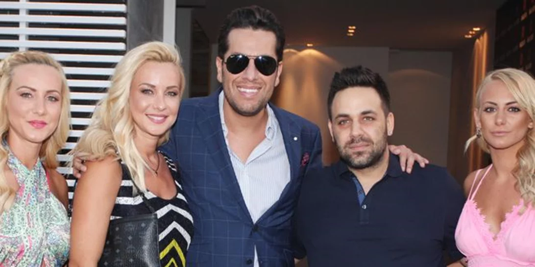 Νίκος Κουρκούλης - Κέλλυ Κελεκίδου: Ποιοι διάσημοι φίλοι τους βρέθηκαν στα βαφτίσια της κόρης τους