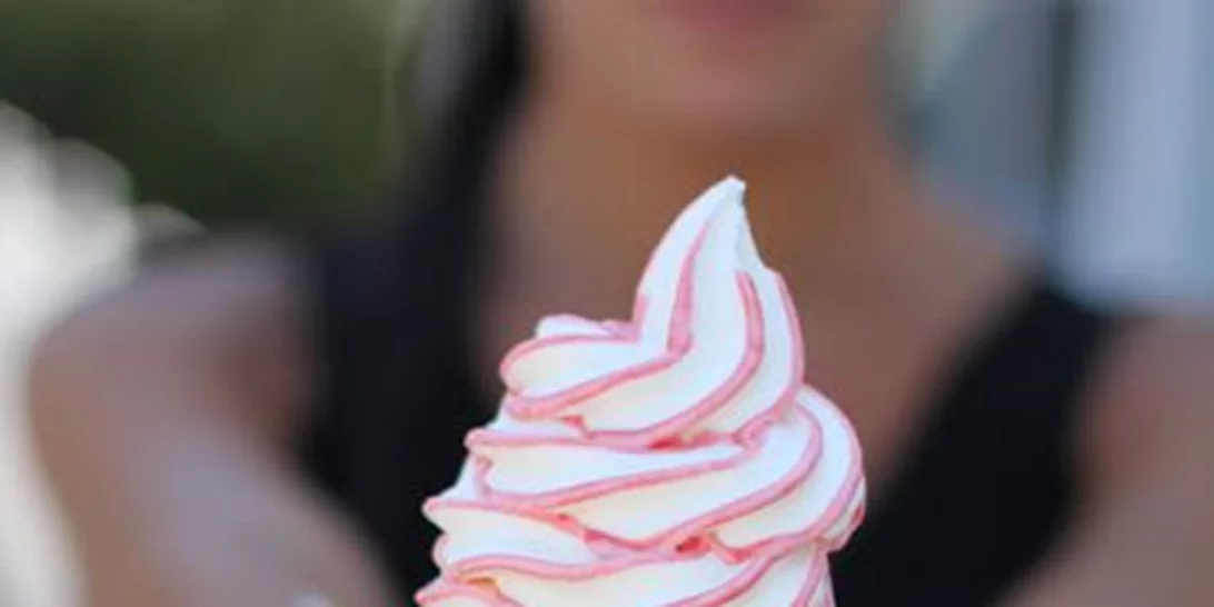 #maniMonday: Τα καλύτερα καλοκαιρινά στιγμιότυπα με πρωταγωνιστή το manicure σου!