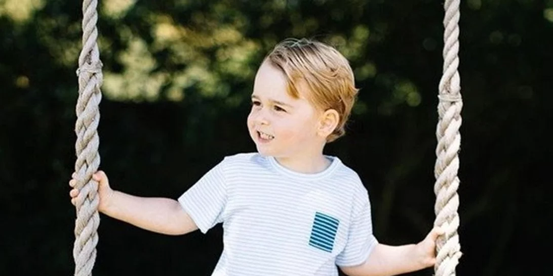 Πρίγκιπας George: Έχει τα γενέθλιά του και το παλάτι δημοσίευσε τις πιο γλυκιές φωτογραφίες του