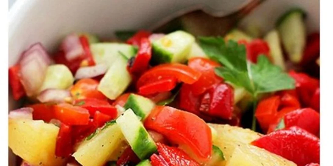 Έχουμε τη συνταγή για την πιο εύκολη σαλάτα του καλοκαιριού