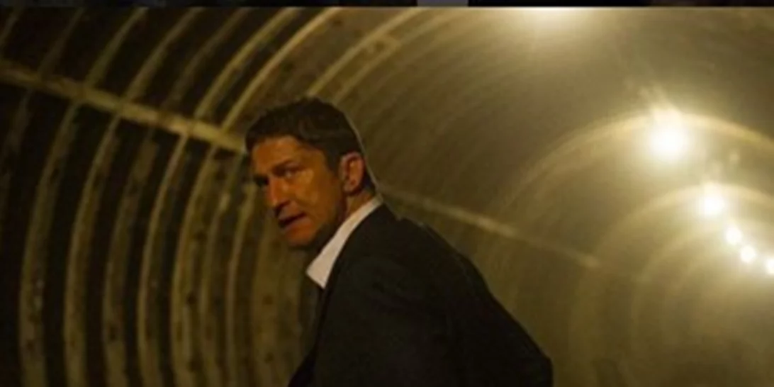 Gerard Butler: Διακοπές στη Μύκονο με τη σύντροφό του