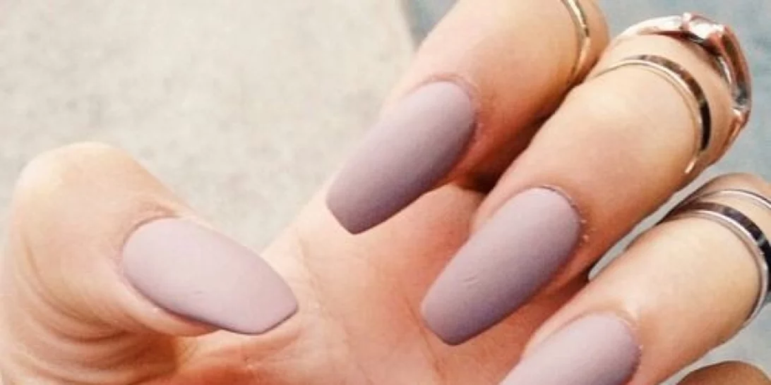 #maniMonday: Το νέο σχήμα στα νύχια λέγεται short ballerina! Τι είναι άραγε;