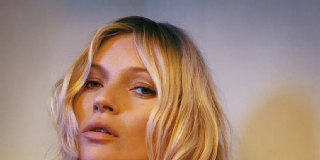 Calvin Klein: Όλα τα hot ονόματα της showbiz στη νέα διαφημιστική καμπάνια